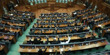 Çfarë rezultate priten në zgjedhjet e 28 Dhjetorit në Kosovë?